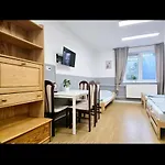 Rent Ursynow ホステル