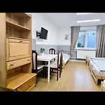 Rent Ursynow ホステル