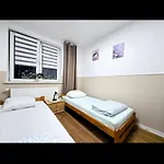 ホステル Rent Ursynow