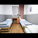 ホステル Rent Ursynow ワルシャワ